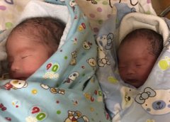 恭喜王先生夫妻喜得双胞胎